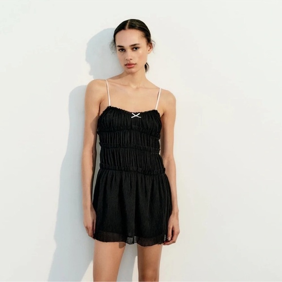 ZARA LITTLE BOW BLACK TEXTURED DRESS - Picture 2 of 6